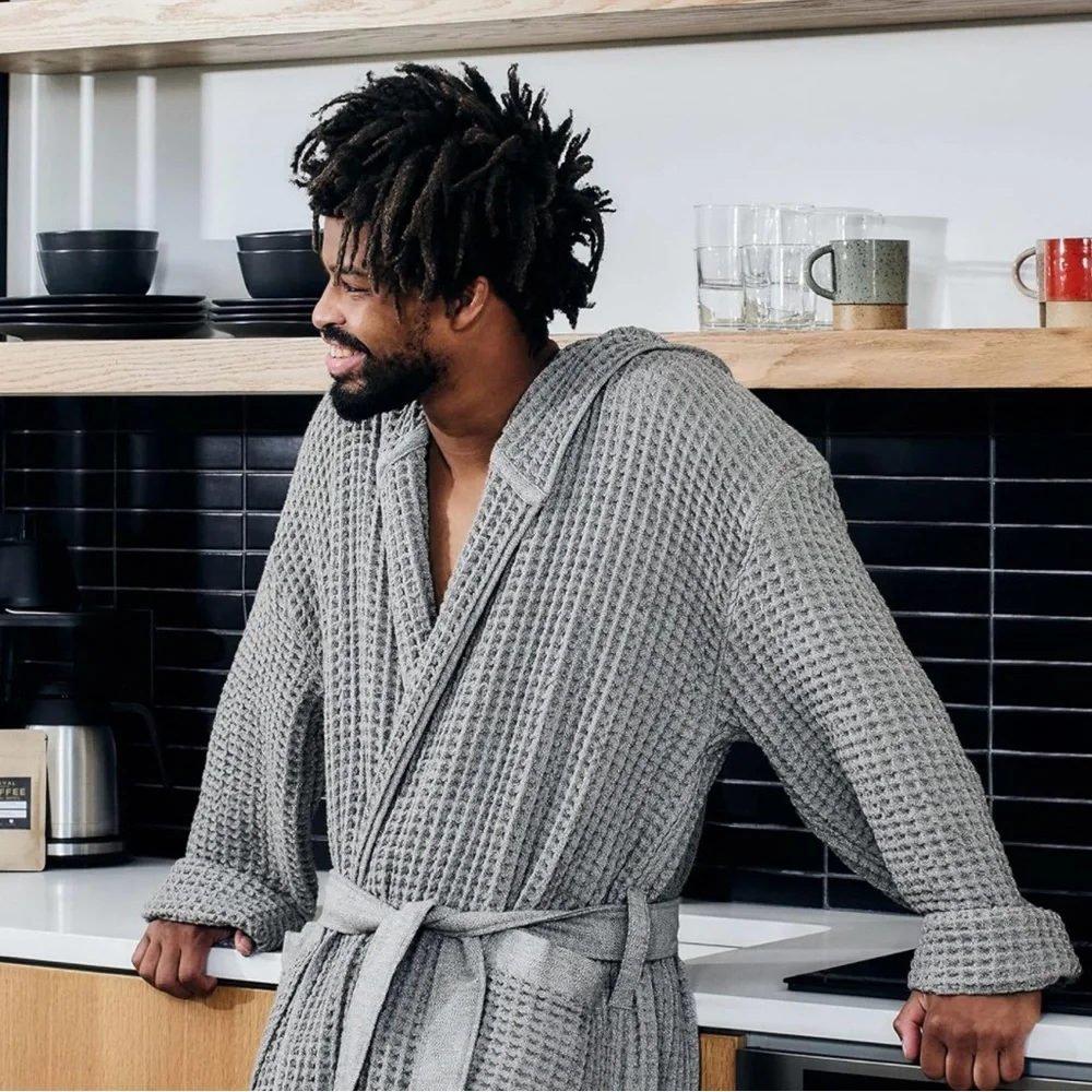 Onsen Waffle Weave Hooded Robe - Size Small, Unisex - Picture 8 of 12